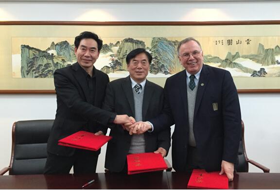 王斌泰理事长会见美国卫理公会大学校长